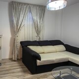 Apartament 2 camere mobilat modern, parcare, langa metrou